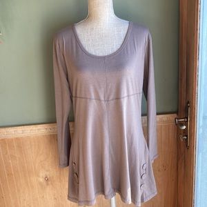 Noelle tan scoop neck bell sleeve tunic top